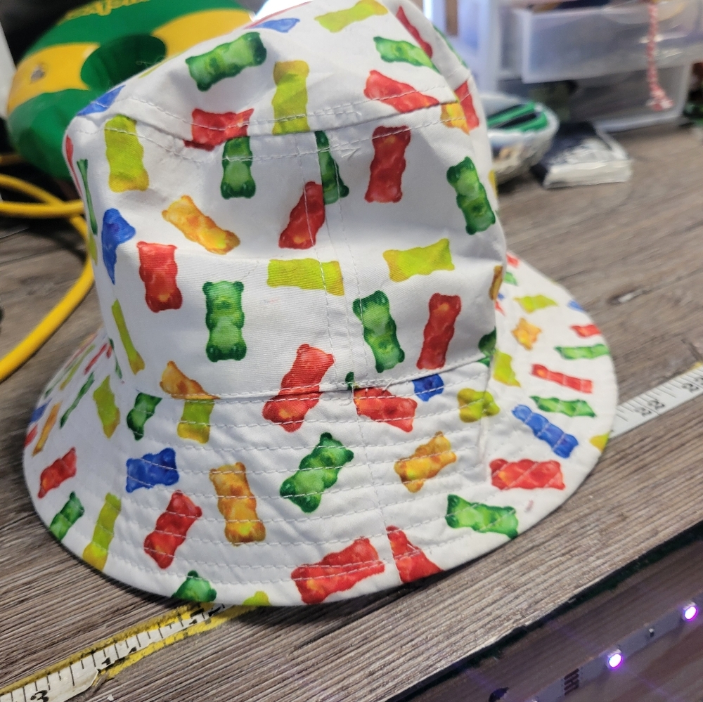 City Hunter OSFA Gummy Bear Bucket Hat